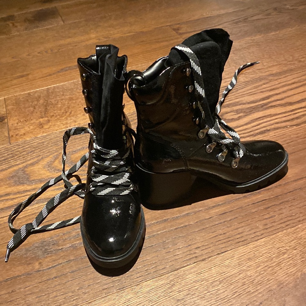 Kendall & Kylie boots